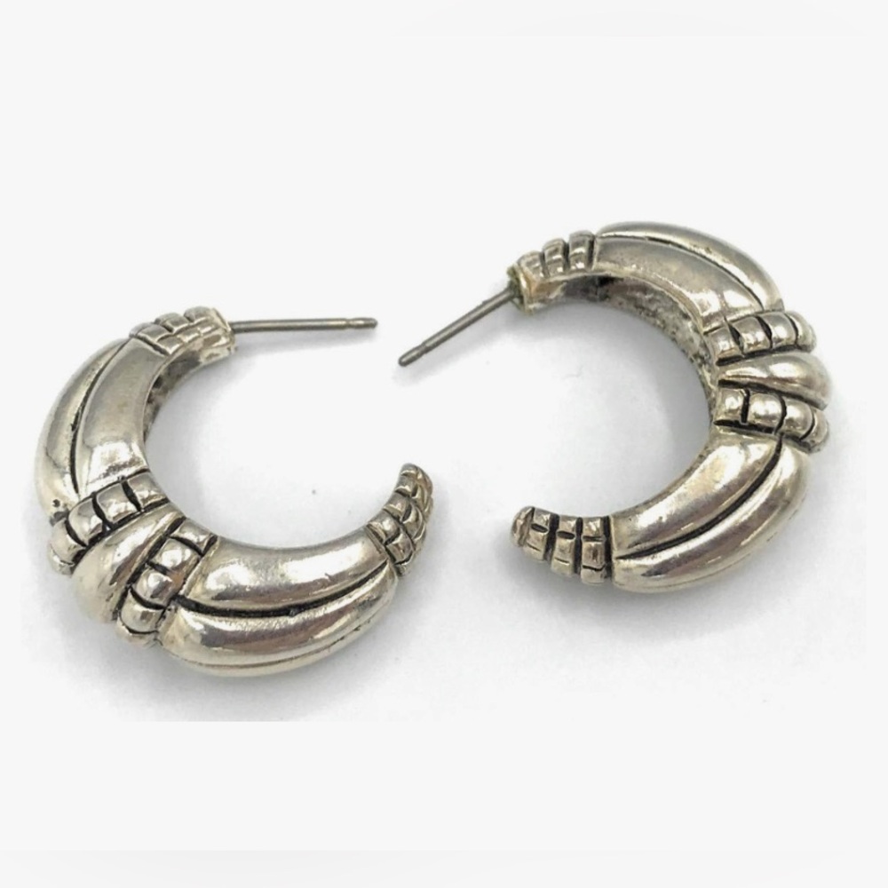 Premier Designs La Vista Silver Plated Hoop Earrings - Picture 7 of 7